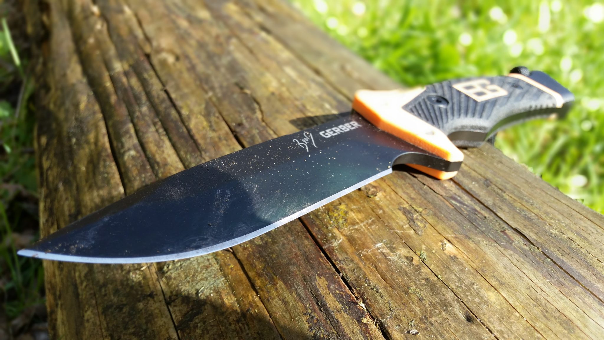 Gerber Bear Grylls Ultimate PRO Survival Messer Test 2023